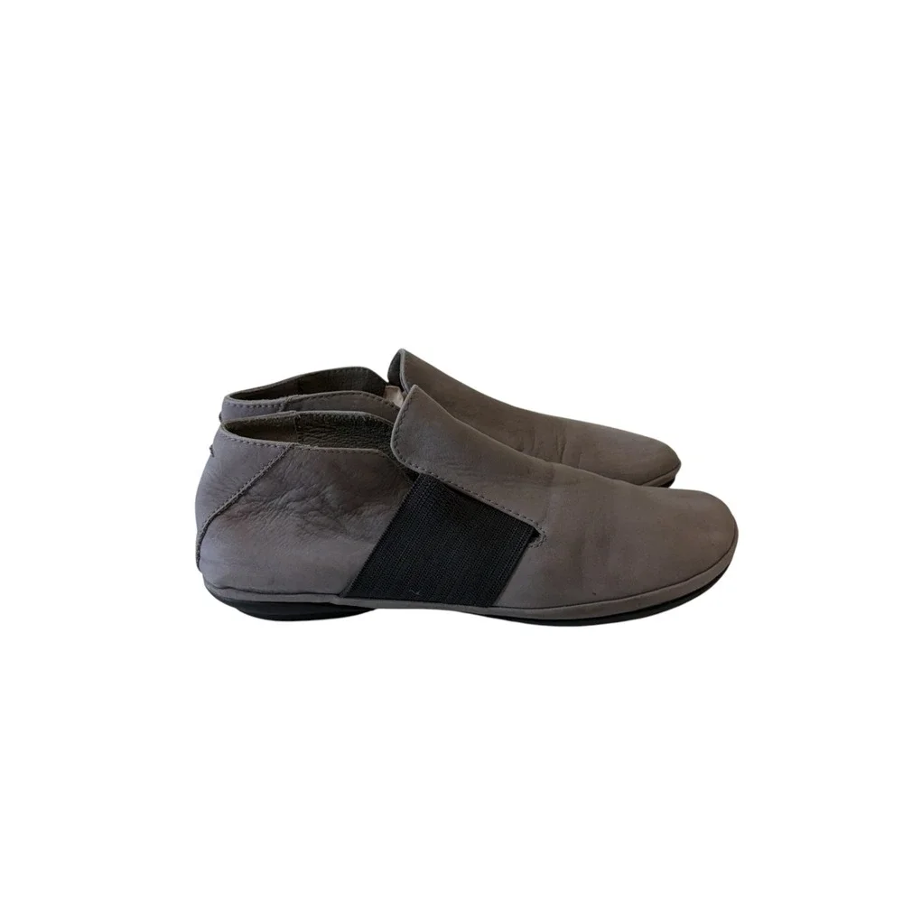 Camper Girls Grey Leather Slip On Ankle Boots, 35 /
